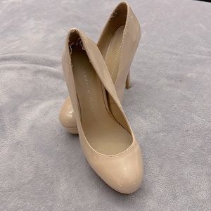 LC Lauren Conrad, size 6 m nude platform pumps